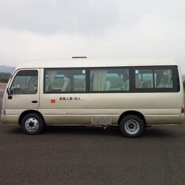 حافلة كوستر للنقل تعمل بالديزل بطول 7 أمتار و25 مقعدًا مع انبعاثات Euro 4 ونظام تعليق زنبركي ورقي