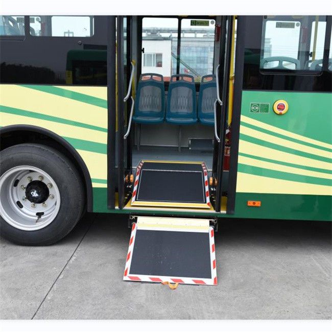 حافلة المدينة التي تعمل بالديزل بطول 7.7 متر مع محرك ديزل بـ 4 أسطوانات وانبعاثات IV للمواصلات العامة