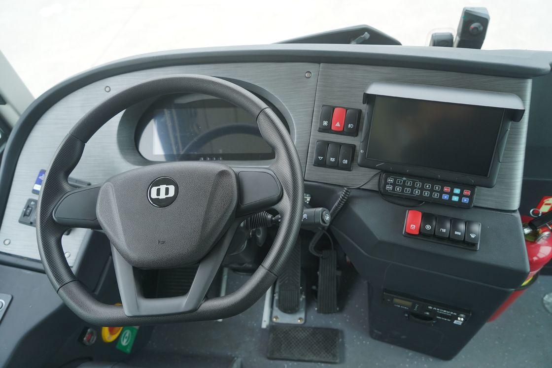 حافلة كهربائية نقية مركبة نقل عامة خالية من الانبعاثات حافلة كهربائية صغيرة.