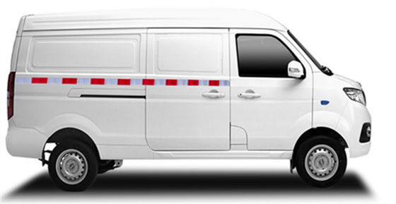 200 ميل من عربات المدى الكهربائية الصغيرة 3 ساعات شحن 7 مقاعد 2 كابينة